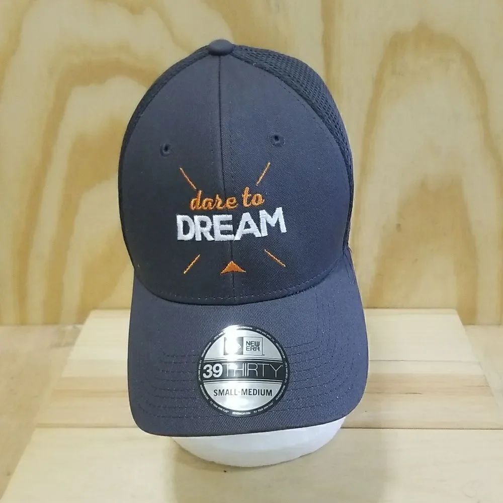 New Era Dare to Dream (Air1) fitted hat sz Small/Med
